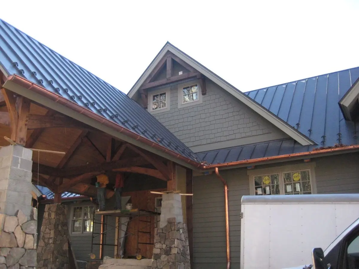 Craftsman Roofing team delivering quality roofing work in Thurston